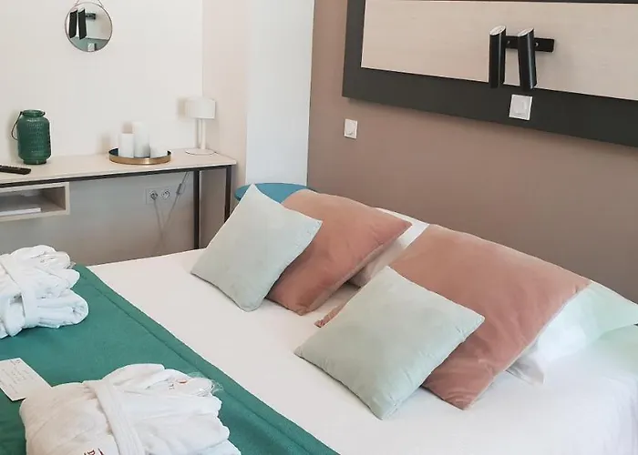 Domitys Le Parc De Jade Appart hôtel 4*
